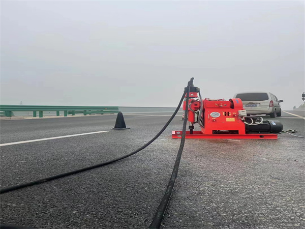 井陉马路路基路面开裂下沉注浆加固灌浆